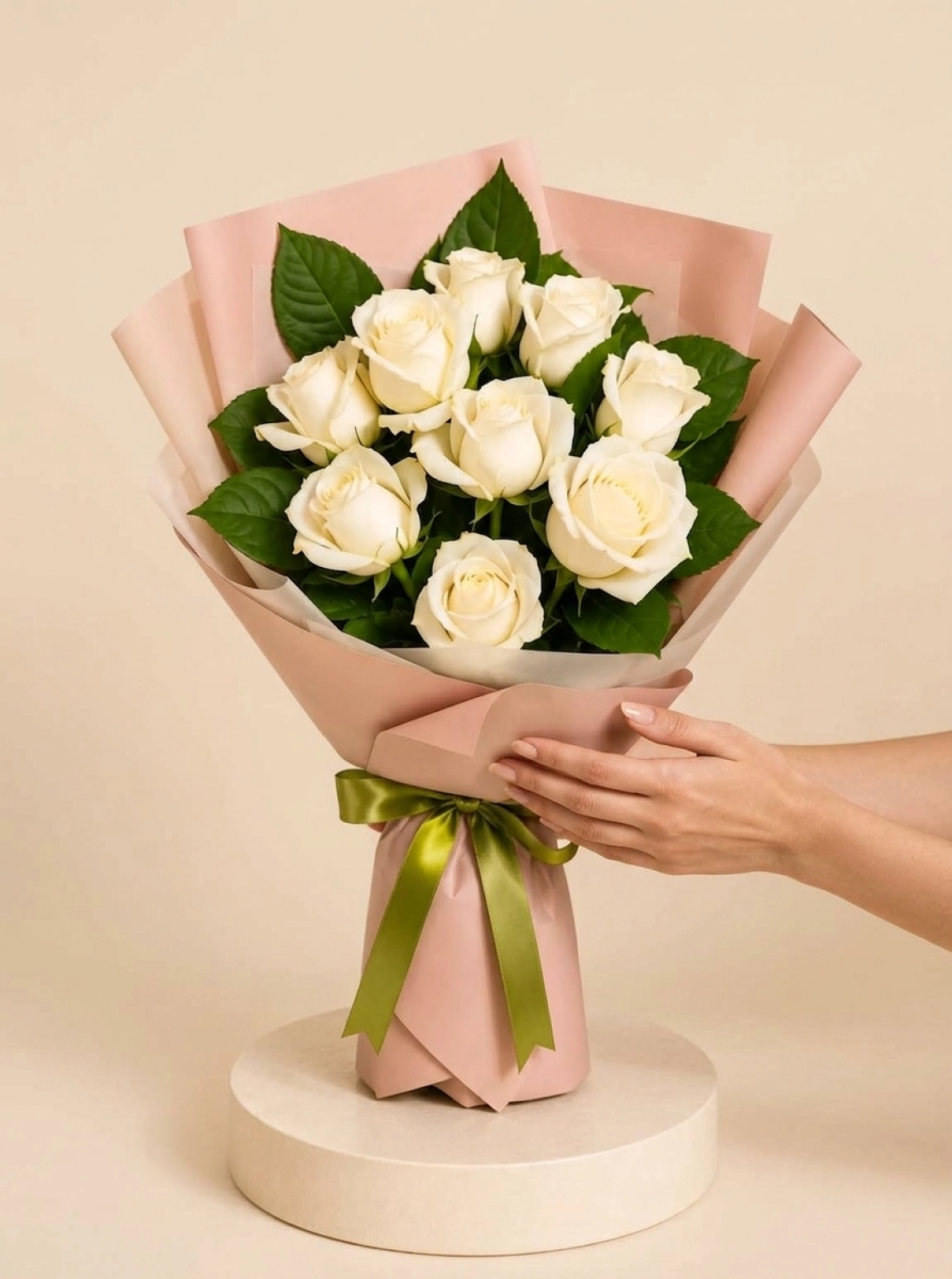 9 Adet Beyaz Gül Buketi
